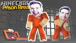 TDM - BECOMING AN ALIEN IN PRISON!!! (The Escapists 2 #11) - DANTDM