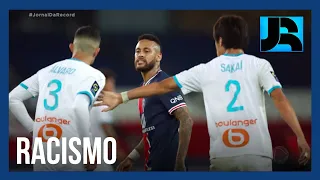 Neymar acusa jogador adversário de racismo durante jogo do Campeonato Francês