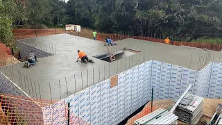 Incredibly Fast House Building Technology. Block Concrete In Construction. Marble Quarrying Process