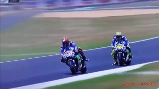 Valentino Rossi Crash Le Mans Franch 2017 In Last Lap