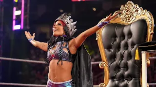 Queen Zelina Entrance: Raw, October 25, 2021