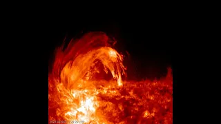 Solar plasma _ Flare of class C2.2 - 4/2/22