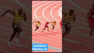 Usain Bolt🇯🇲 defeating Justin Gatlin🇺🇸 and Tyson Gay🇺🇸 London 2012 Olympic 100m final.