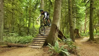 Riding the epic mountain bike park Duthie Hill!