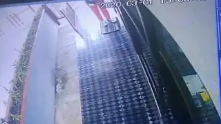 Kejadian memalukan terekam cctv