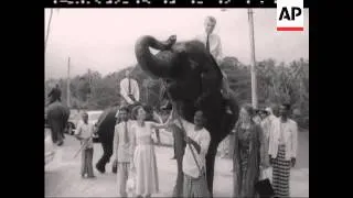 MR DIEFENBAKER IN CEYLON