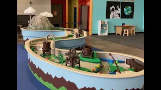 The Wise Wonders Water Table: An Exhibit Feature and HappyRadFunTime Challenge!