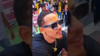 Juan Toscano-Anderson Kidnaps a Child at the Warriors Championship Parade