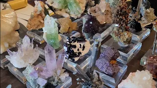 My Mineral Collection Rocks! 🪨Small Cabinet Size edition!