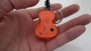 Using the Smallest Violin Keychain (Keyboard, piano, guitar, USB)