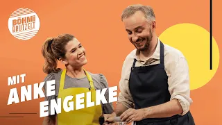 Teilzeit-Vegetarier trifft Veganerin – BÖHMI BRUTZELT mit Anke Engelke