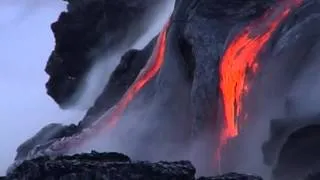 Piton de la Fournaise: Lava flows and ocean entry