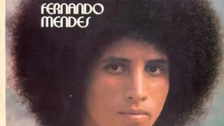 Fernando Mendes Cantando a música ( Coisas estranhas) de 1973 ..EMI-ODEON