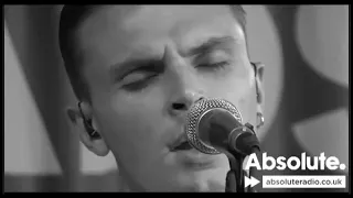 Hurts - Wonderful Life, Blood, Tears & Gold / Absolute Radio Live Session 2010