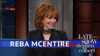 This Joke Got Reba McEntire Booed Off Stage