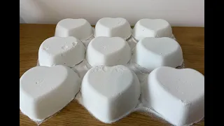 ASMR heart shape baking soda crushing // relaxing sounds //