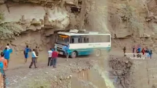 HRTC bus negotiating a dangerous point on Killar-Chamba route