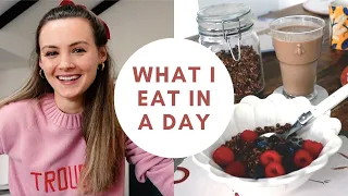 WHAT I EAT IN A DAY | Vlogmas #5