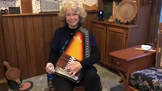 Music Box Dancer on the Autoharp by DeeDee Tibbits