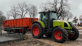 Nowy zestaw na gospodarstwie Claas ARES 697 ATZ & Larrington