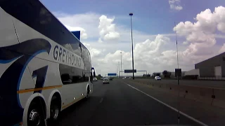 Asshole drivers in SA (Greyhound bus driver)