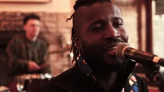 Suntou Susso - KANÈFONYO / NEVER GIVE UP (Official Music Video)