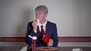 #EatLikeAndy Andy Warhol impersonator | The whole Pie