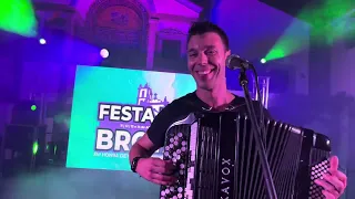 Luis Godinho ao vivo