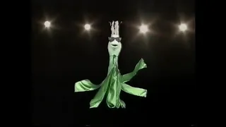 a video of a singing leek