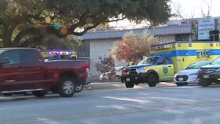 1 dead, 3 hurt in 'stabbing incident' in downtown Austin