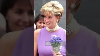 Diana, Princess of Wales on 1st November 1996 #dianaprincessofwales #princessdiana #princessofwales