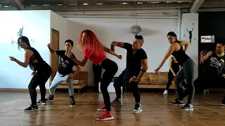 Sin pijama - Becky G, Natti Natasha Choreography