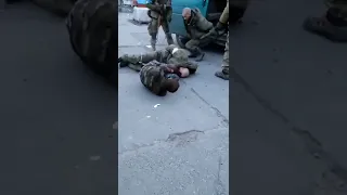 простреливают ноги оккупантам 😂 слава Україні 🇺🇦
