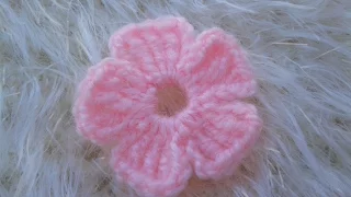 سمسم (4) كروشيه: طريقة عمل وردة سهلة وبسيطة How to Crochet a simple flower #crochet #كروشيه