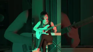 Pink Floyd -Comfortably Numb | Guitar Solo by Parisa Delfani