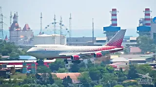 17 мгновений посадок гигантов Боинг 747-400 в Сочи