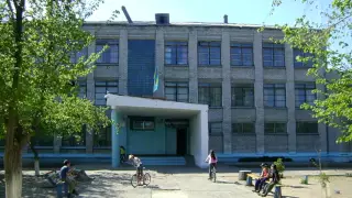 Школа, село Канонерка.