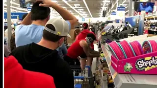 Worst Scalper Buys ALL Sports & Pokemon Cards @ Walmart in Front of Kids