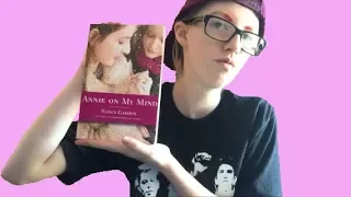 Book Review: Annie On My Mind by Nancy Garden