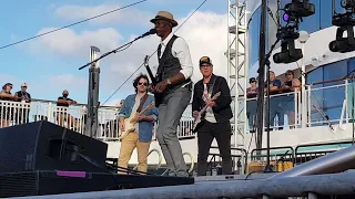 Keb' Mo' with Joe Bonamassa. KTBA VII Cruise. "Dangerous Mood" Feb 2022.