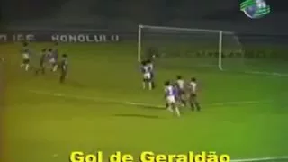 Golaço de Geraldão Cobrando falta para o Cruzeiro