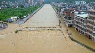 China dam discharge and river overflow! City flooded in Guangdong