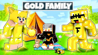 Adopted by the GOLD FAMILY in Minecraft! (Hindi)