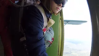 Прыжок с парашютом "Юниор" с Ан-2. 800 м