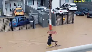 Brazil is back to being an ocean today! Floods hit Balneário Camboriú