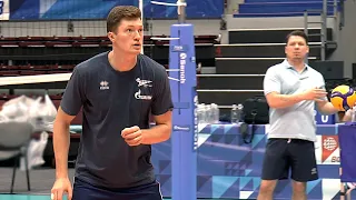 Volleyball. Training.  Setters. Russia. Igor Kobzar and Igor Kolodinsky #2