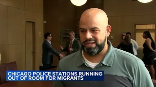 Chicago aldermen working to get migrants out of CPD stations