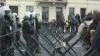 Belgian police use water cannon against protesters