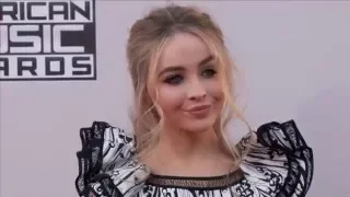 Sabrina Carpenter Red Carpet Fashion AMAs 2015