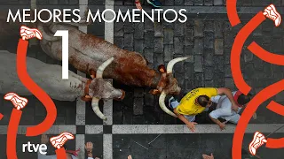 MEJORES MOMENTOS del primer encierro de San Fermín 2022 | Toros de Joaquín Núñez del Cuvillo